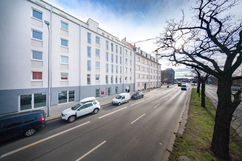Schöner Neubau am Südkreuz sucht Nachmieter*in zum 01.10.2026 — photo 1